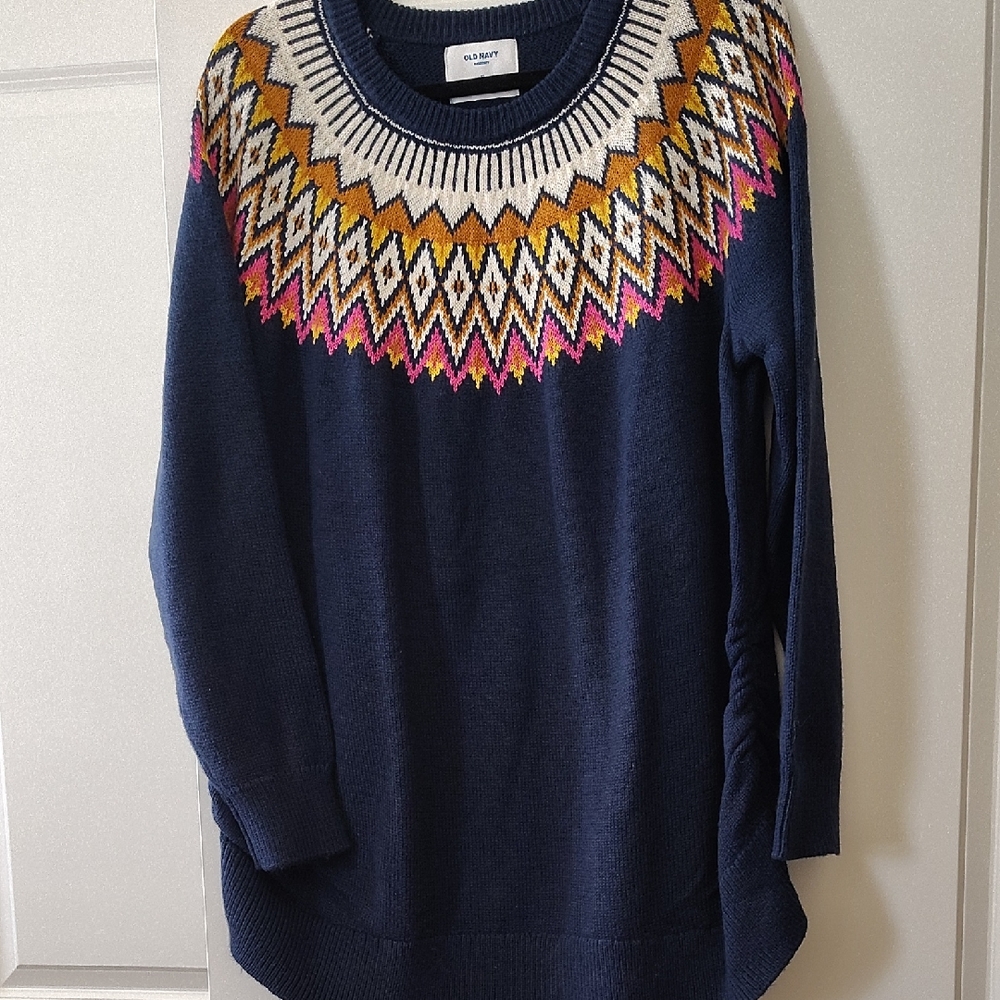 Old Navy Women's Navy Sweater with Multicolor Pattern NWOT